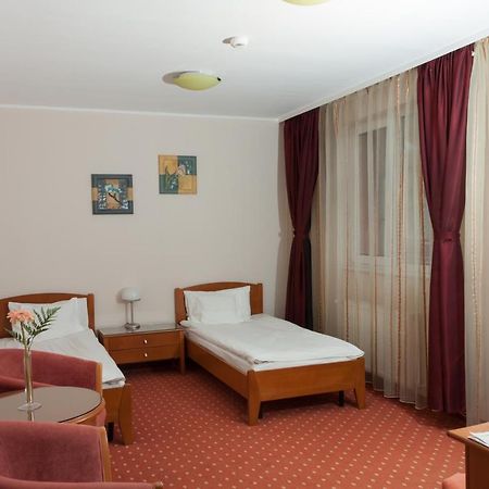 Hotel Hermes Alba Iulia Exteriér fotografie