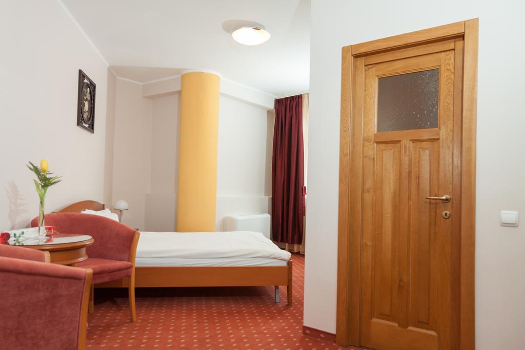 Hotel Hermes Alba Iulia Pokoj fotografie