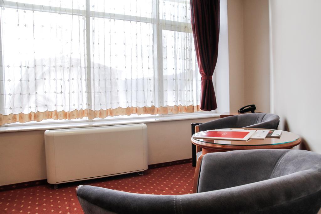 Hotel Hermes Alba Iulia Exteriér fotografie