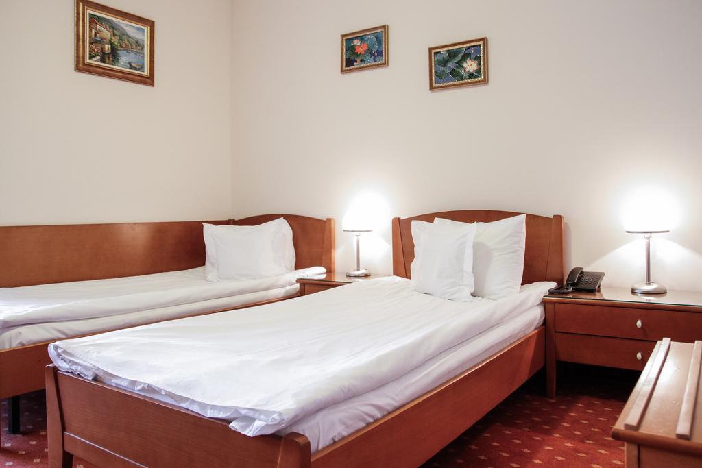 Hotel Hermes Alba Iulia Exteriér fotografie