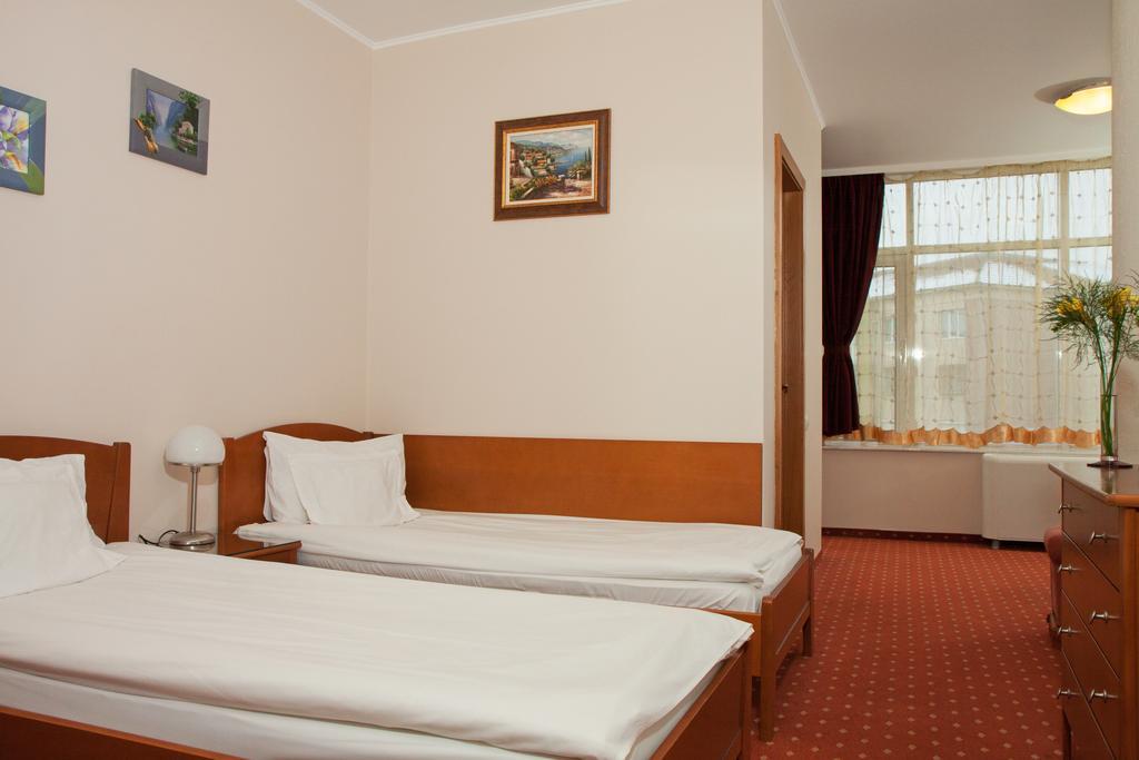 Hotel Hermes Alba Iulia Exteriér fotografie