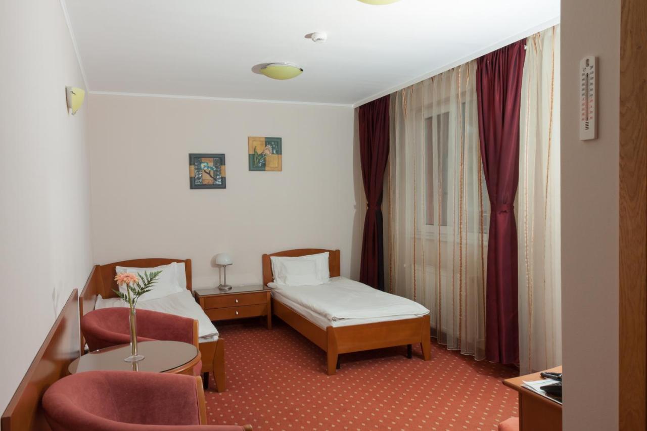 Hotel Hermes Alba Iulia Exteriér fotografie
