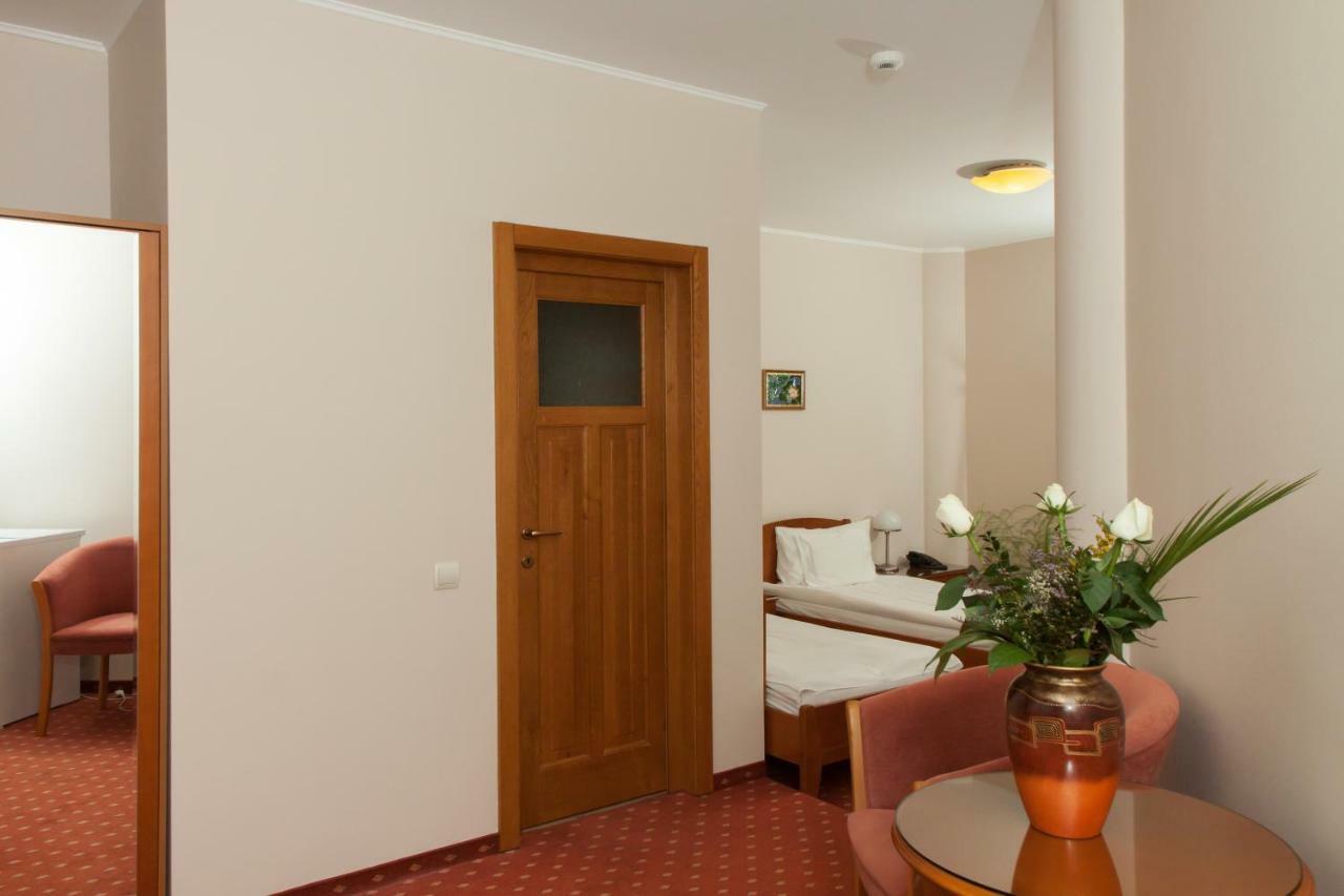 Hotel Hermes Alba Iulia Exteriér fotografie
